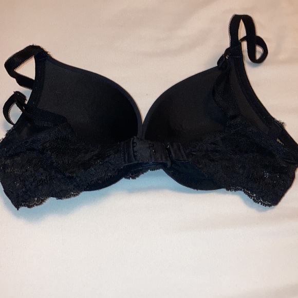 Women’s Victoria’s Secret Black lace Dream Angels push up bra with bow detail - Picture 4 of 5